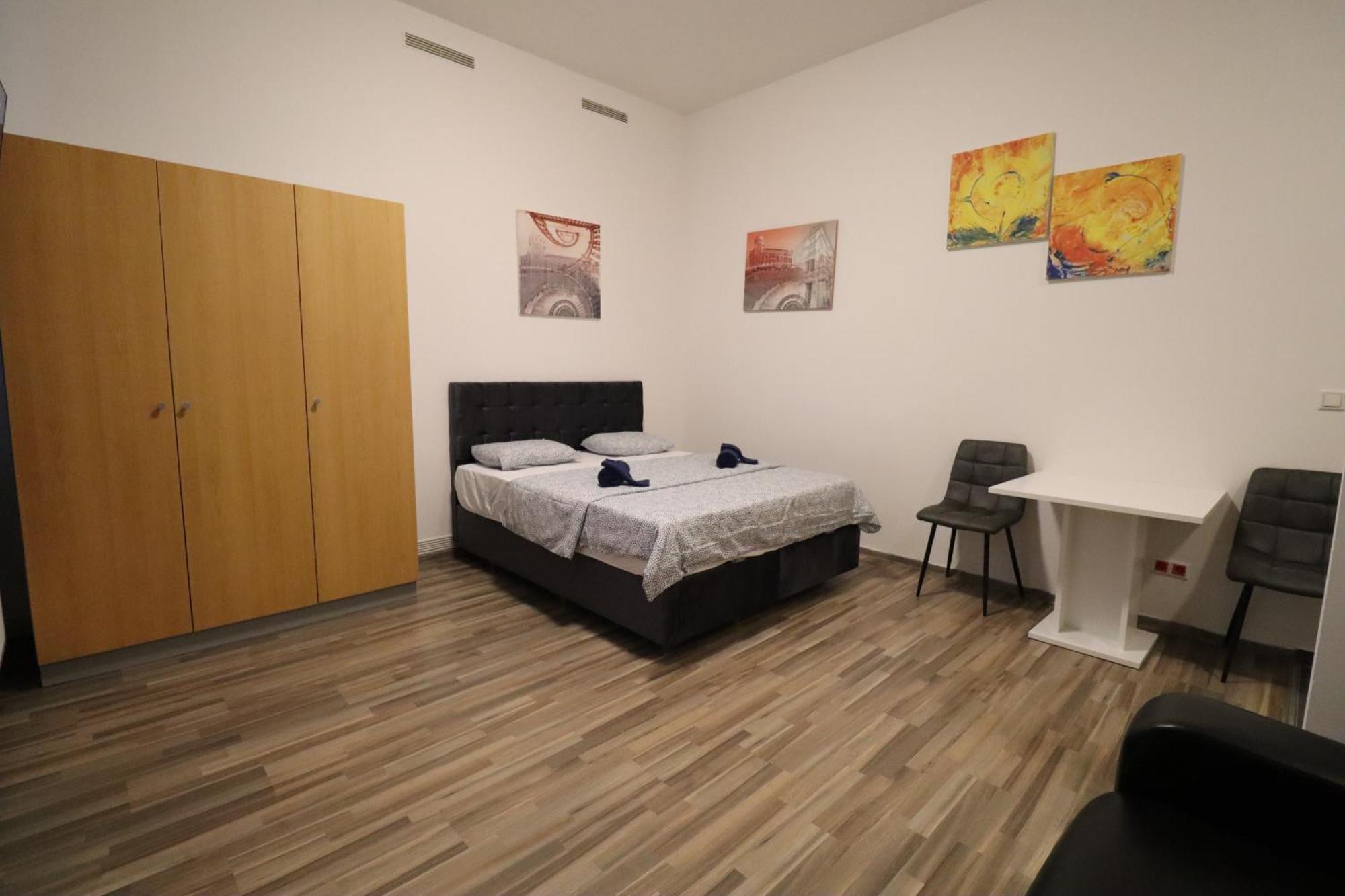 Grey Palazzo 1050 Apartahotel *
